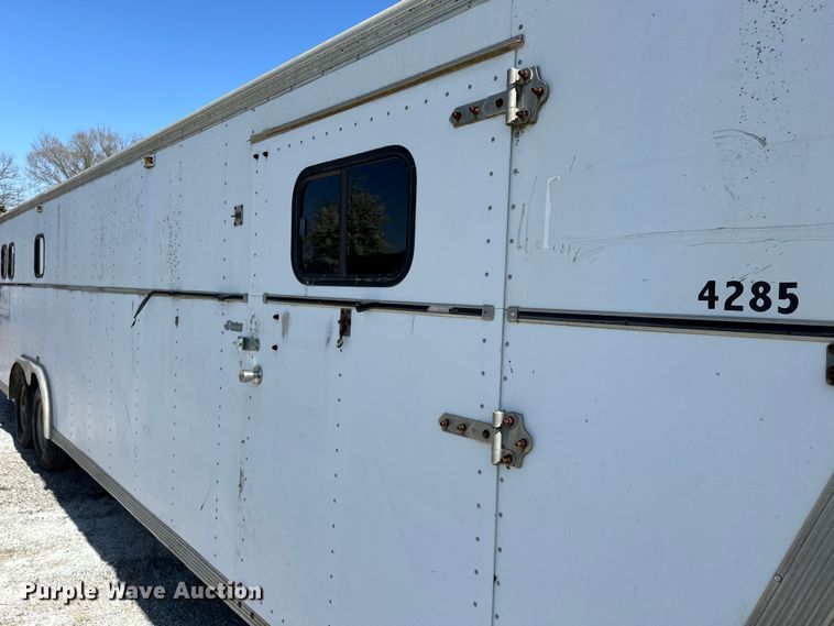 image for item OM9969 1993 Turnbow T4285 livestock trailer