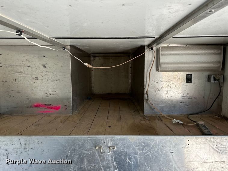 image for item OM9969 1993 Turnbow T4285 livestock trailer