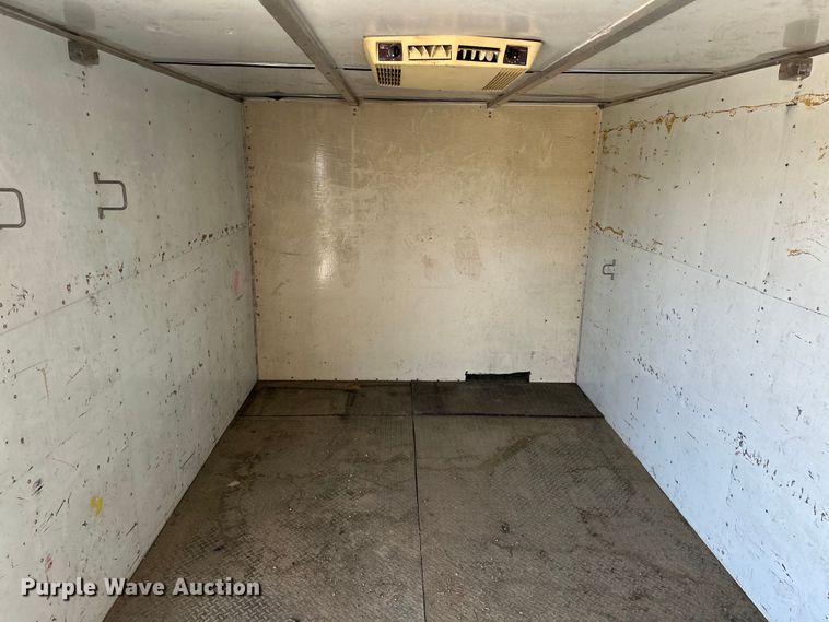 image for item OM9969 1993 Turnbow T4285 livestock trailer