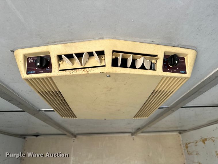 image for item OM9969 1993 Turnbow T4285 livestock trailer