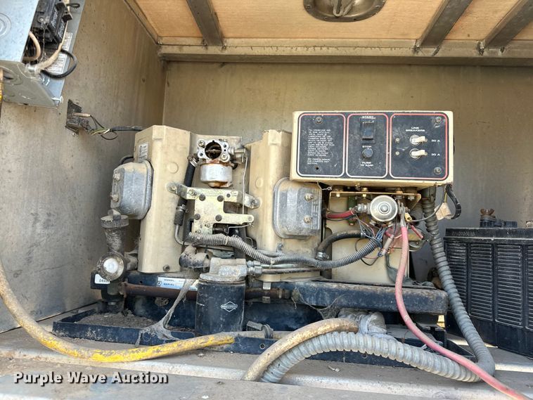 image for item OM9969 1993 Turnbow T4285 livestock trailer