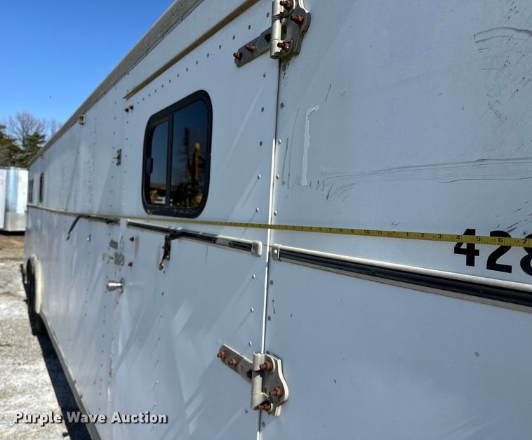 image for item OM9969 1993 Turnbow T4285 livestock trailer