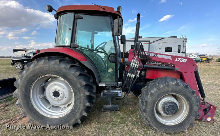 image for item OM9991 2009 Case IH Farmall 95 MFWD tractor