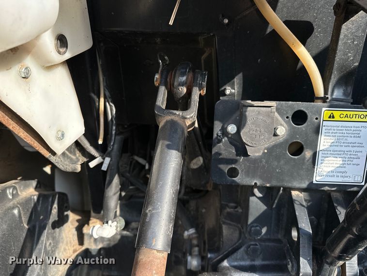 image for item OM9991 2009 Case IH Farmall 95 MFWD tractor