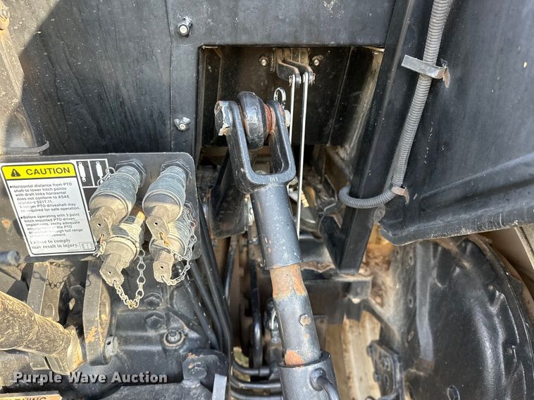 image for item OM9991 2009 Case IH Farmall 95 MFWD tractor