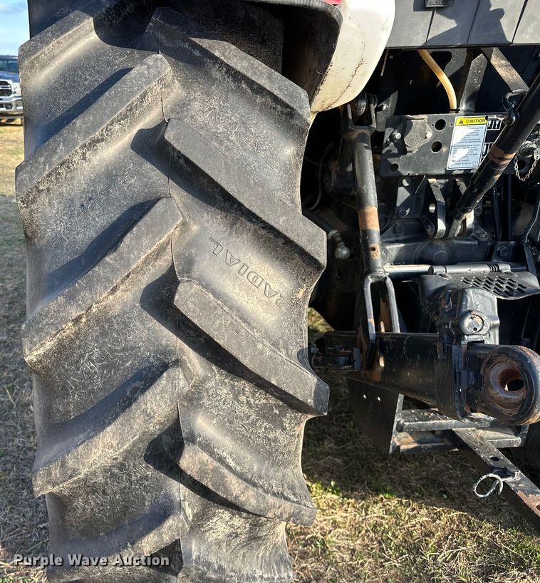 image for item OM9991 2009 Case IH Farmall 95 MFWD tractor