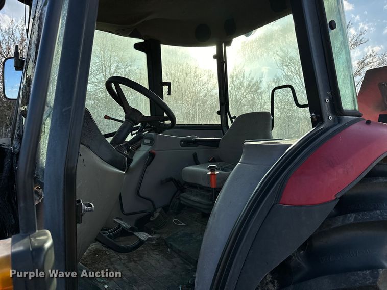 image for item OM9991 2009 Case IH Farmall 95 MFWD tractor