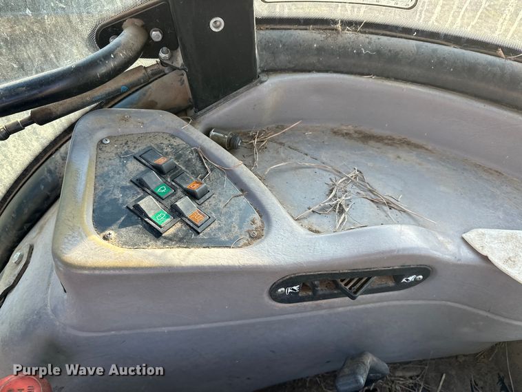 image for item OM9991 2009 Case IH Farmall 95 MFWD tractor