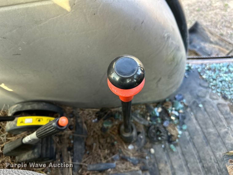 image for item OM9991 2009 Case IH Farmall 95 MFWD tractor