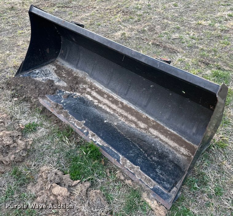 image for item OM9991 2009 Case IH Farmall 95 MFWD tractor