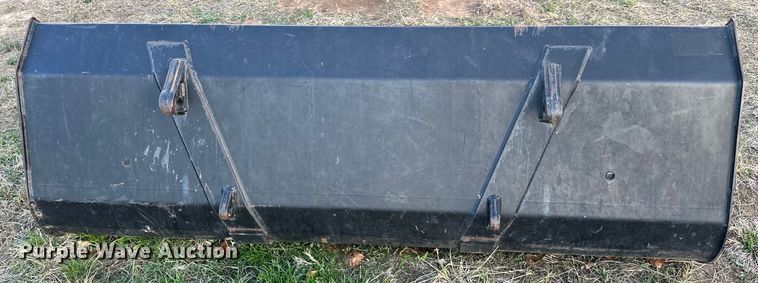 image for item OM9991 2009 Case IH Farmall 95 MFWD tractor