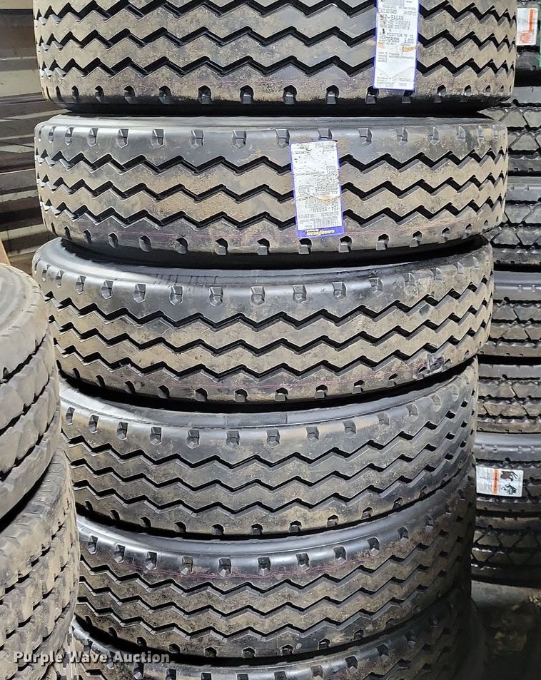 image for item DG0440 (8) Goodyear 255/70R22.5 tires