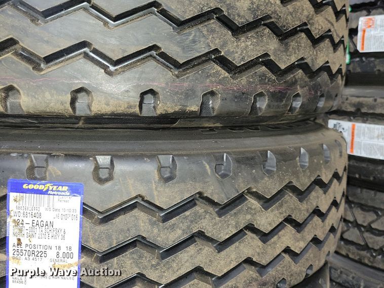 image for item DG0440 (8) Goodyear 255/70R22.5 tires