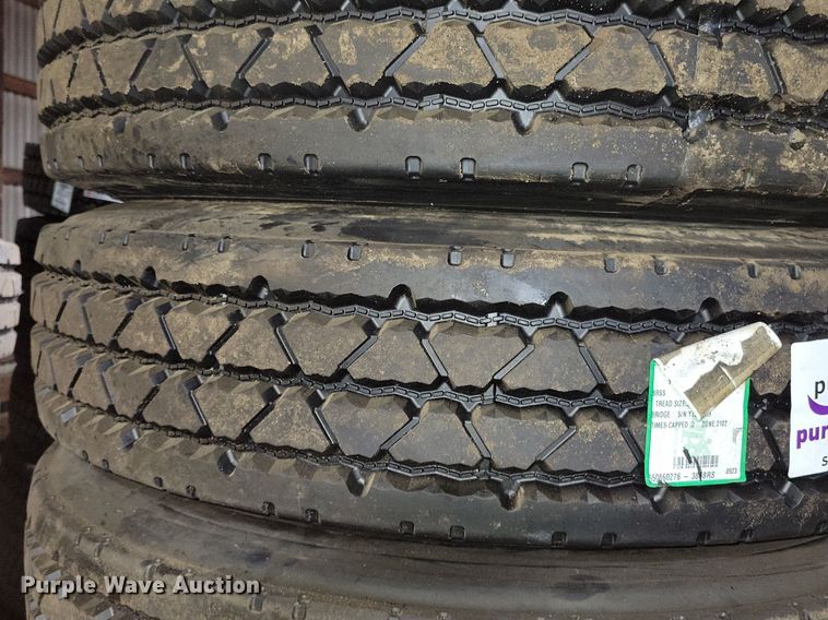 image for item DG0445 (8) tires