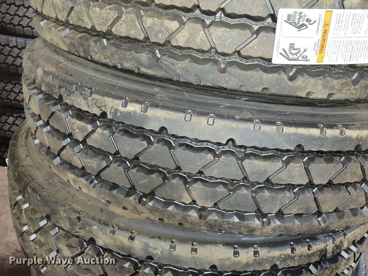 image for item DG0445 (8) tires