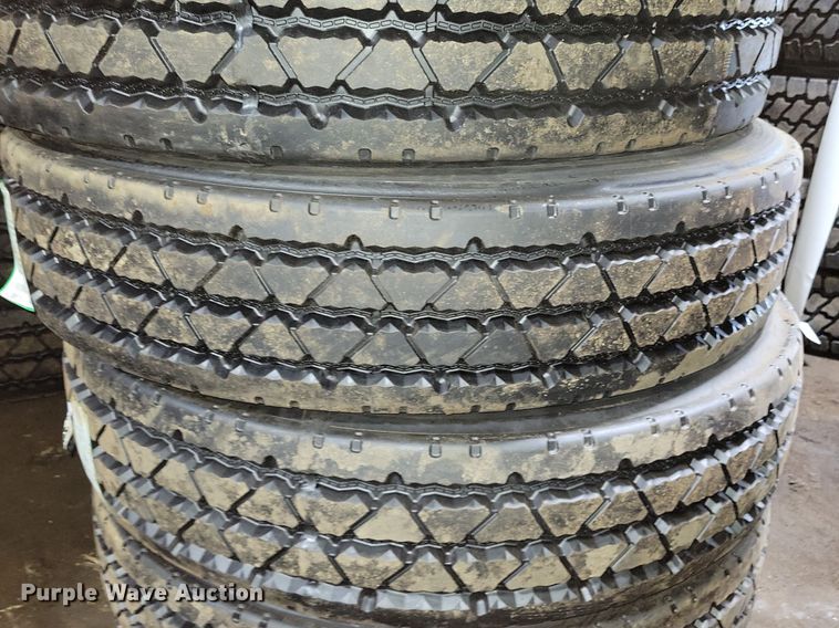 image for item DG0445 (8) tires