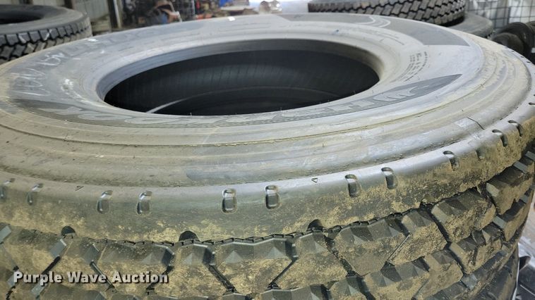 image for item DG0445 (8) tires