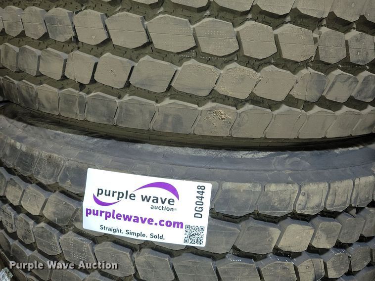 image for item DG0448 (4) Goodyear G296 385/65R22.5 tires