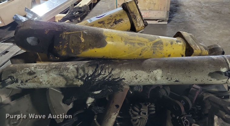 image for item DG0455 Paver parts