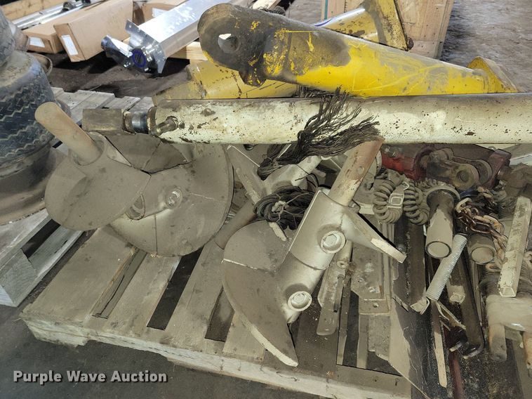 image for item DG0455 Paver parts