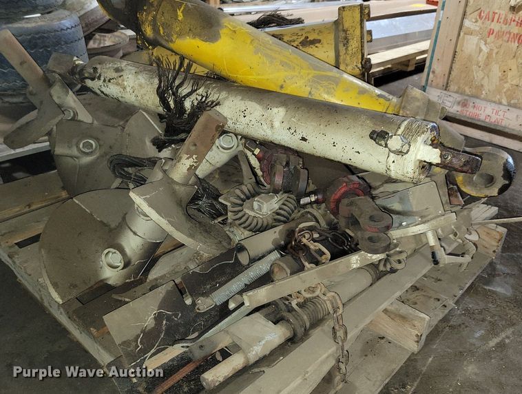 image for item DG0455 Paver parts