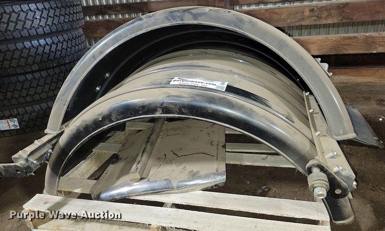 image for item DG0458 (4) fenders