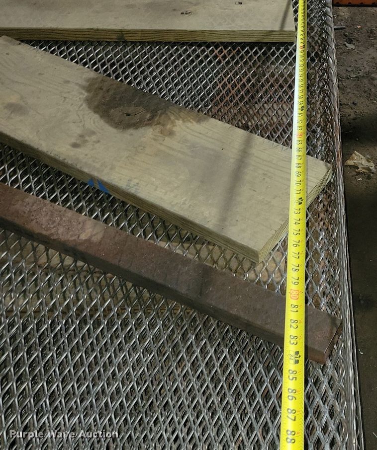 image for item DG0461 Pallet racking