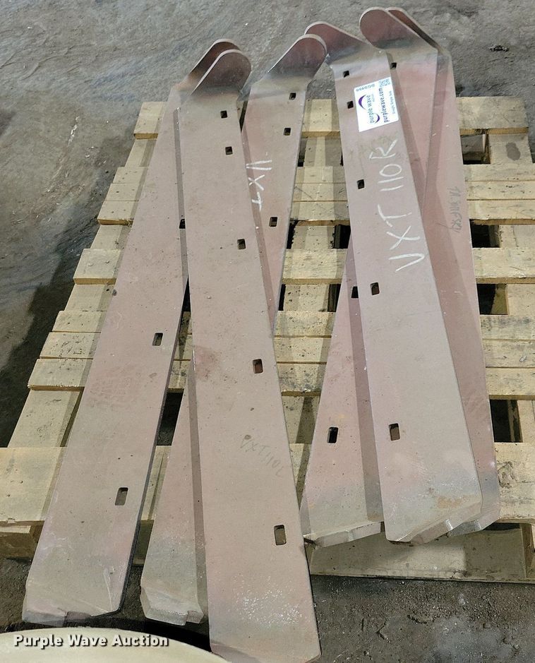 image for item DG0466 (6) Boss VXT V snow plow parts