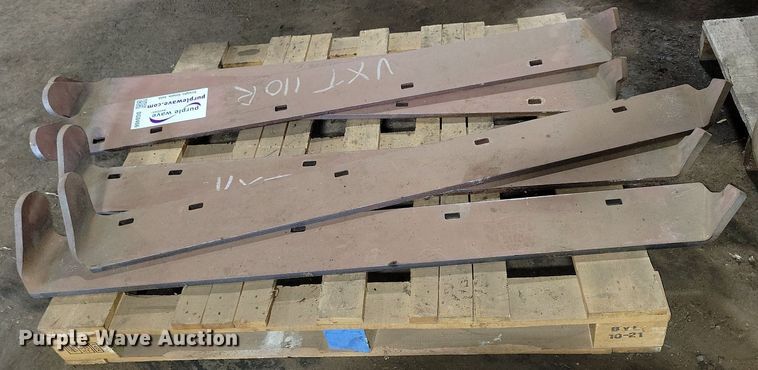 image for item DG0466 (6) Boss VXT V snow plow parts