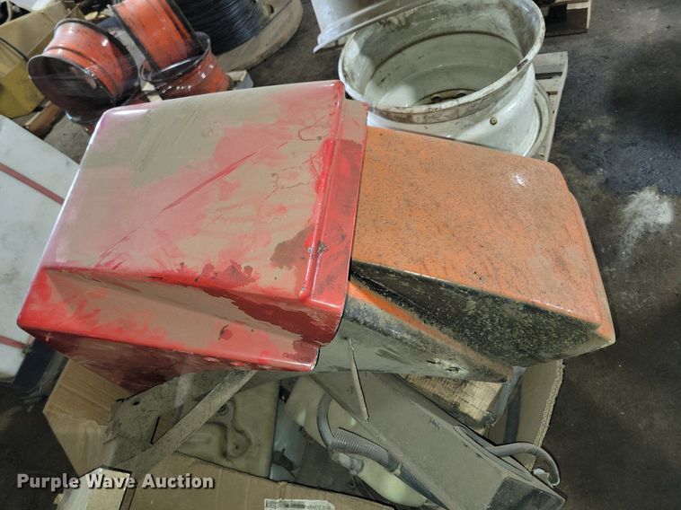 image for item DG0468 Sterling Truck parts