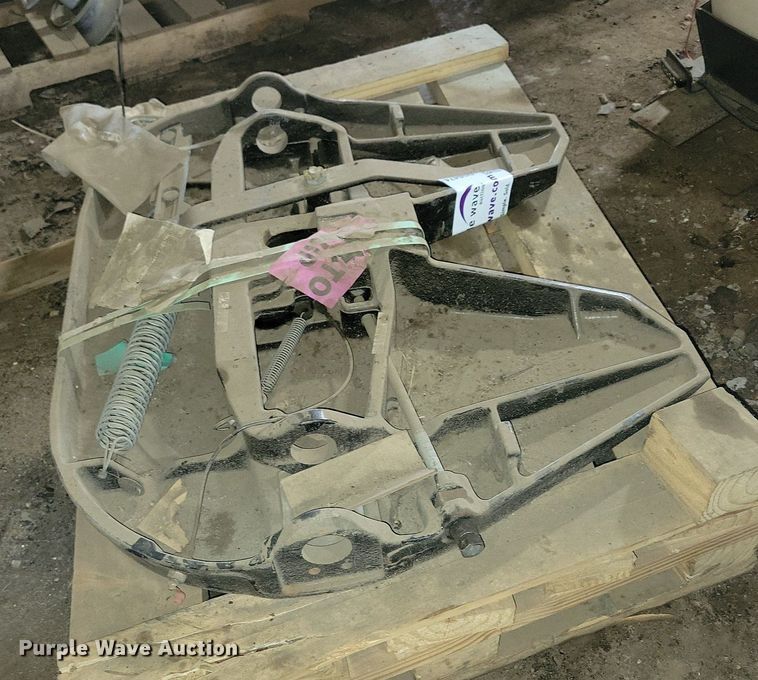 image for item DG0474 Jost fifth wheel plate