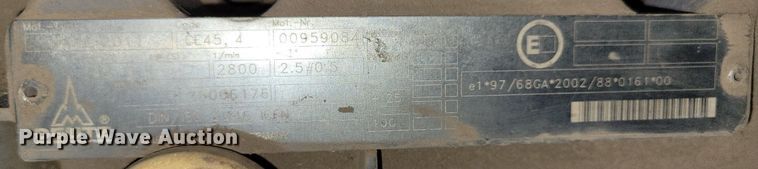 image for item DG0479 Deutz engine