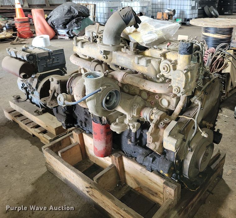 image for item DG0480 Caterpillar C12 engine