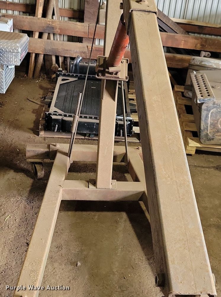 image for item DG0484 Engine hoist