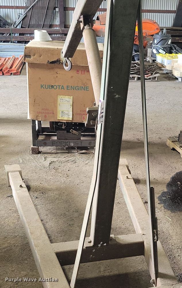 image for item DG0484 Engine hoist