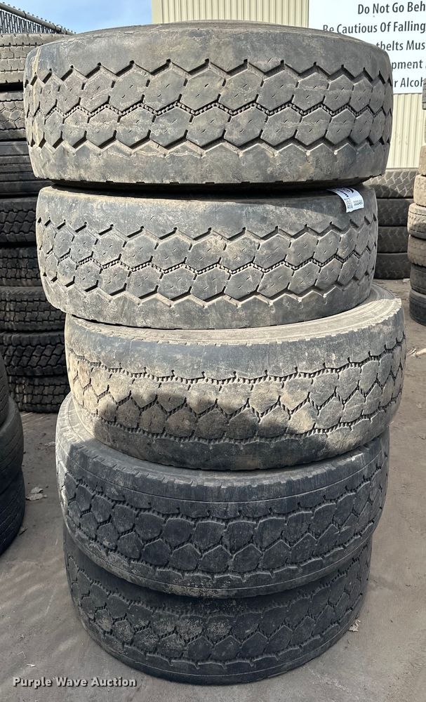 image for item DG0491 (13) tires