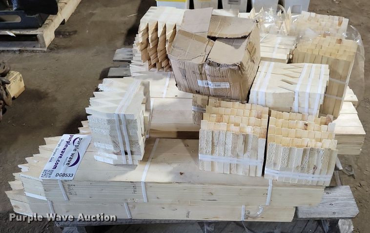 image for item DG0533 Grade stakes