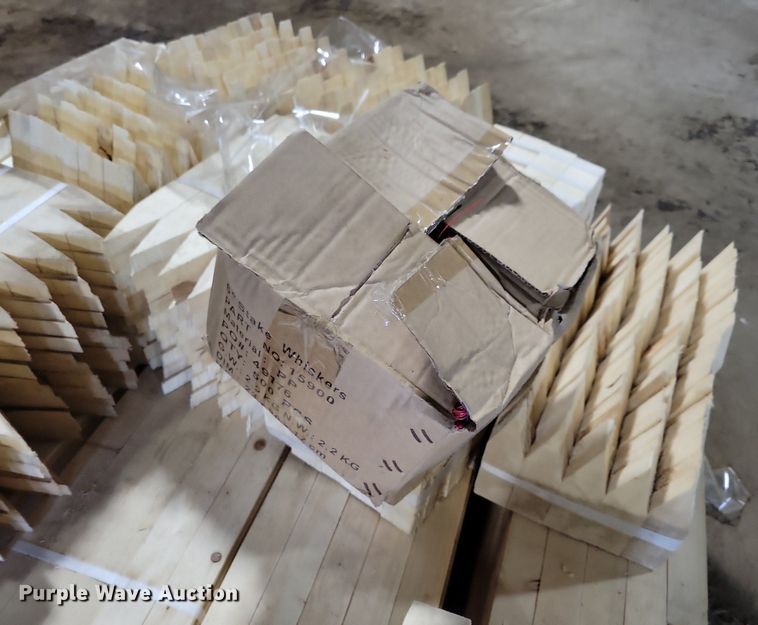 image for item DG0533 Grade stakes