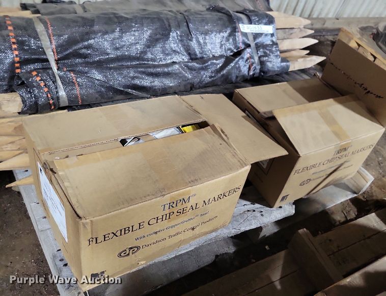 image for item DG0533 Grade stakes