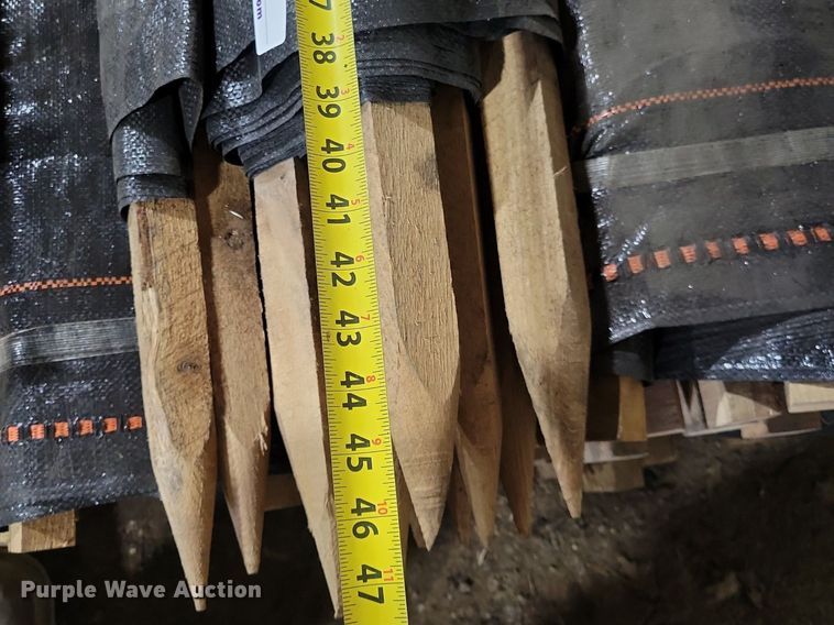 image for item DG0533 Grade stakes