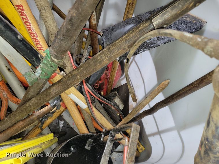 image for item DG0545 (3) bins of tools