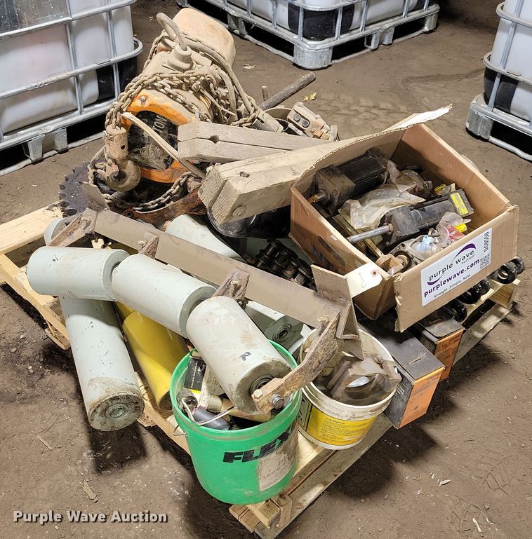 image for item DG0550 Tools