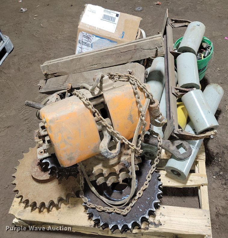 image for item DG0550 Tools