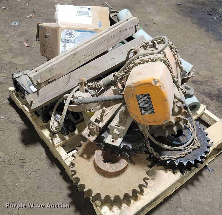 image for item DG0550 Tools