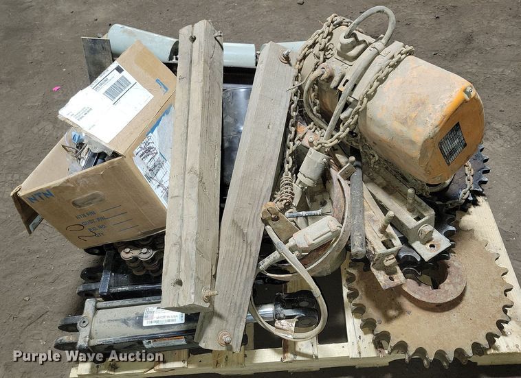 image for item DG0550 Tools