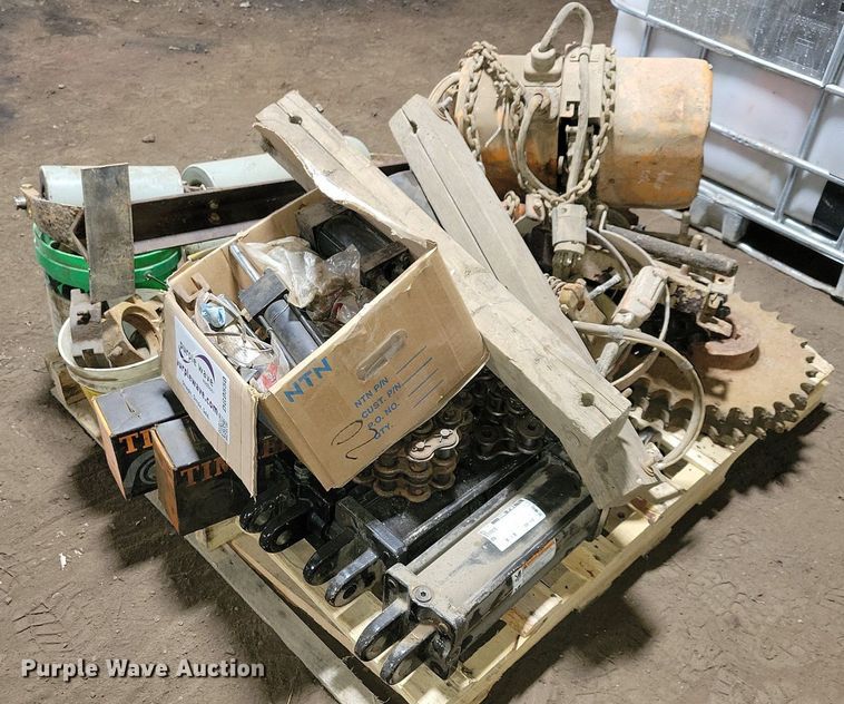 image for item DG0550 Tools