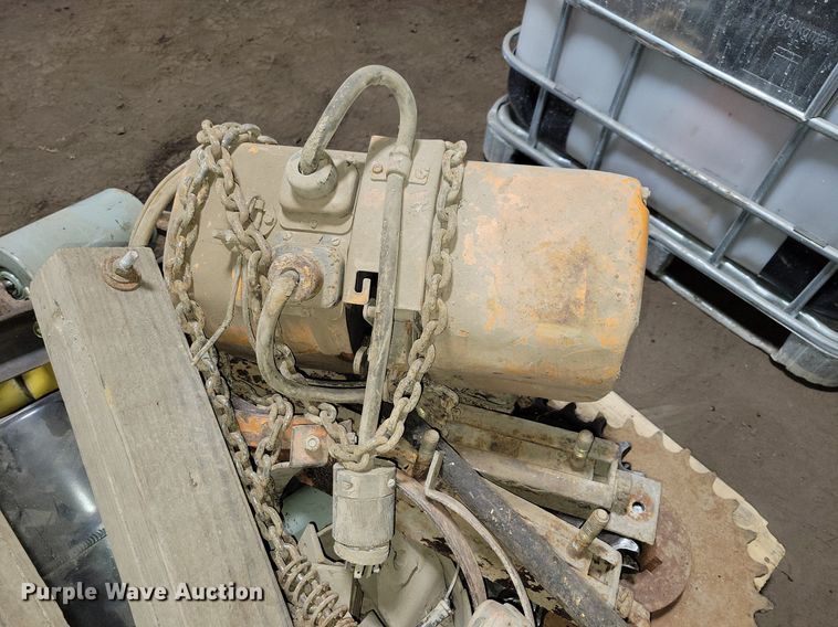 image for item DG0550 Tools