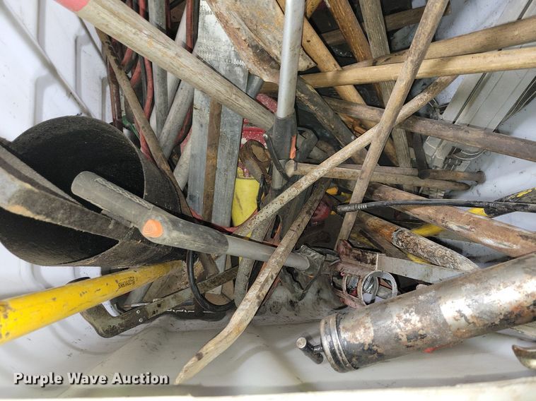 image for item DG0551 (2) bins of tools