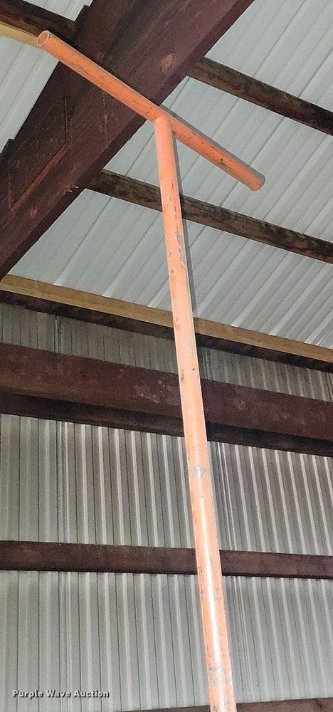 image for item DG0551 (2) bins of tools