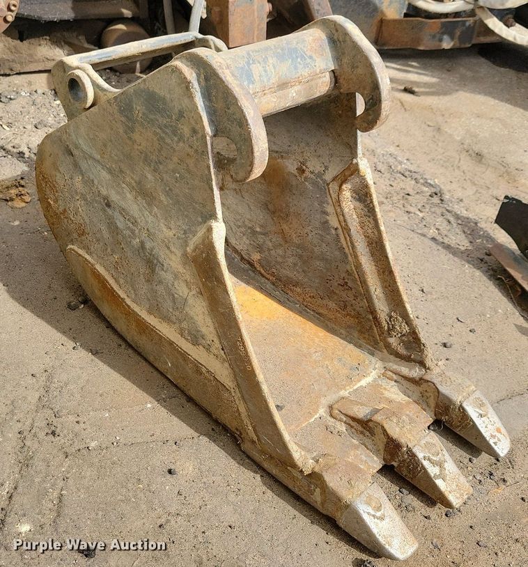 image for item DG0555 Excavator bucket
